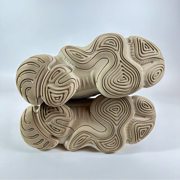 Yeezy 500 Taupe Light - Picture 4 of 6